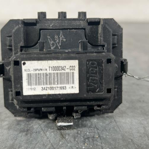 122372527-21808660-662b-4895-ad59-2b68851d5a4d-Piece-Resistance-chauffage-7701209850-RENAULT-SCENIC-3-PHASE-1-f7ebf09fe653667a5ff2f6bd81f317da085c771a8bbd347c3704c1b9c181928d_m.jpg