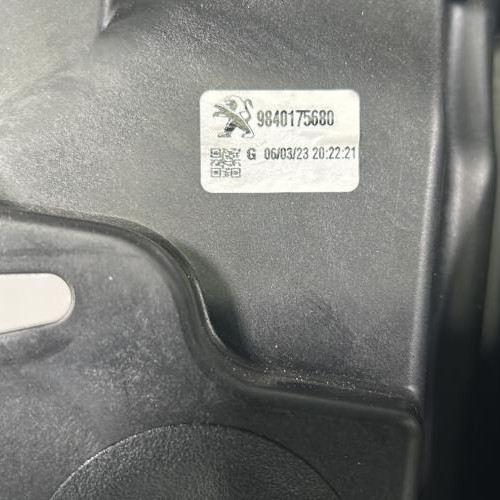 122372551-4b2cc0e7-709b-492f-b59a-a628a0e6e4bb-Piece-Leve-vitre-electrique-avant-gauche-9840175680-PEUGEOT-PARTNER-3-PHASE-1-666e6f400966f2ac25f129c1bef777923d2dc5857e78d760841f28f3e0ff0fd3_m.jpg