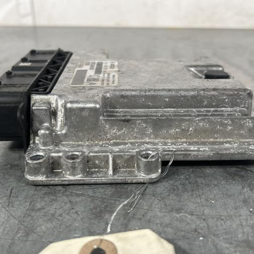 122372701-b0523a1d-33df-43c2-801f-e5e512890c3e-Piece-Calculateur-moteur-1687815180-PEUGEOT-PARTNER-3-PHASE-1-86679d0347c9f4bdab5c1adb4f06eddb18e4998a4e8b916a529581cc5a8ec908_m.jpg
