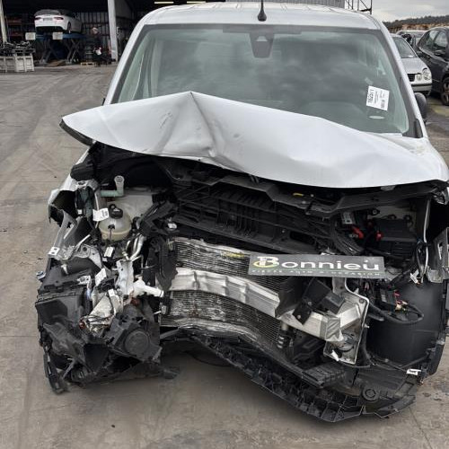 Vehicule-PEUGEOT-PARTNER%25203%2520PHASE%25201-2023-843a5e51f5693f1b189dd96129f359147f043197c228b739d79cef7931e8cacb_m.jpg