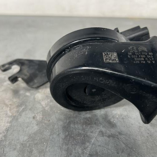 122386455-a19c1a6b-b4fc-4465-847c-caff80d0f028-Klaxon-9854171380-PEUGEOT-PARTNER-3-PHASE-1-8a8b5b6b1e8de6a23081ea26c8a6c2e1720e41ea3cb4a7259762a9bf0e3d83ba_m.jpg