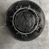 122388919-5dd8cc4d-5050-41ef-b79f-25e76da99540-Piece-Enjoliveur-9808342277-PEUGEOT-PARTNER-3-PHASE-1-9169040d52be497f0071aad9bb5a130aeccd1a0245f7504101d251f795528f68_m.jpg