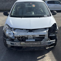 Vehicule-RENAULT-TWINGO%25202%2520PHASE%25201-2010-d531c9d32e722239f2f2de0e3f1b69ca8eb46f4daa0856b6ec99a7d79686205f_m.jpg