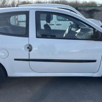 Vehicule-RENAULT-TWINGO%25202%2520PHASE%25201-2010-223ff1f3618fa19e6e3dd56da3918d7a4f9dd2eab4895be5056fc550652cdabb_m.jpg