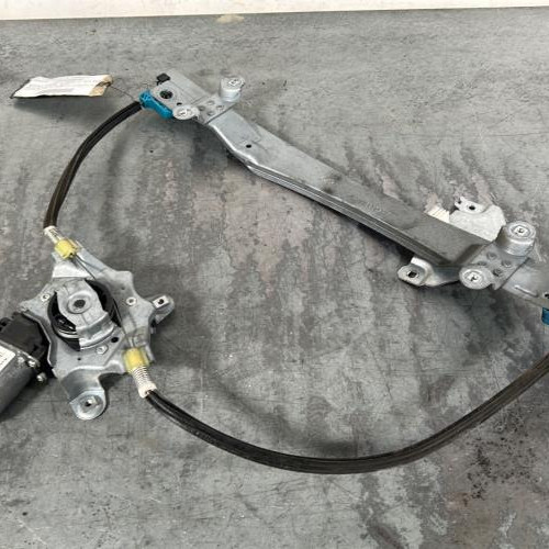 Leve vitre electrique avant droit