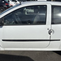 Vehicule-RENAULT-TWINGO%25202%2520PHASE%25201-2010-4ba163cba41137f4b9b66f1315ba10a2c0d681456fd4b53210820fe5c001dda4_m.jpg
