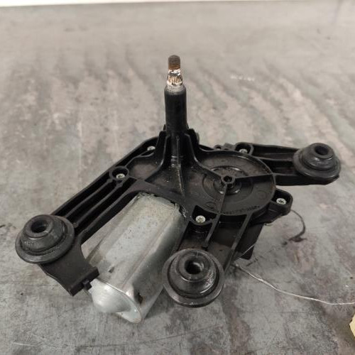 Moteur essuie glace arriere