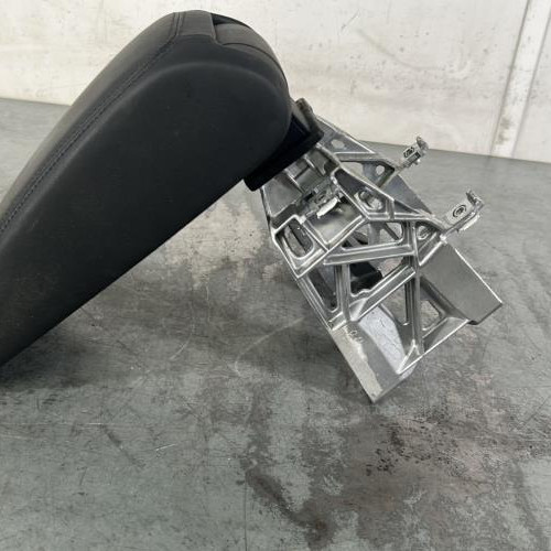 122687052-2d9be67c-4fb8-46f3-b9e1-670308576574-Piece-Accoudoir-8V0864283-AUDI-A3-3-SPORTBACK-PHASE-1-f8bba9f1fa57a8319acfe8850004deca42e29f8a4e62774f81454bfb665087ec_m.jpg