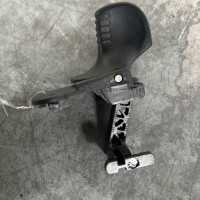 122854069-be7b94cf-9a93-497c-be6a-14ae0f53ebbf-Piece-Poignee-porte-avant-gauche-7700822426-RENAULT-TWINGO-1-PHASE-3-b1f8858311cca90f52412b06448856058af72f1aad21217ba5bbe20ae8036564_m.jpg