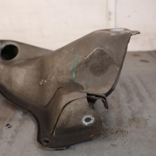 122854544-fd133cf9-50b6-4838-8c50-09244ae7ac60-Piece-122854544-Berceau-avant-8200745439-RENAULT-TWINGO-1-PHASE-3-12i-16V-9dc677514f001aa4dd6a897a5b4fc6e8ad1cf4c8fced93c6da5ca58122e189a6_m.JPG