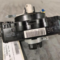 122943752-d6bb0875-dfb6-40f1-81dc-a32421e0cf38-Piece-Com-Bloc-Contacteur-TournantCommodo-Essuie-GlaceCommodo-Phare-6242QW-PEUGEOT-308-1-SW-PHASE-1-BREAK-fa79bbae0324c26021c57f142220d458d5015167583dfe79d0fd6625aecb3c63_m.jpg