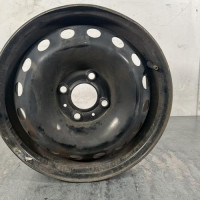 122945858-e2dd5b97-663c-48d1-9e21-0566aee2ec94-Piece-Jante-7700823528-RENAULT-TWINGO-1-PHASE-3-06c58ed2010b3cbe2fb81910643b33ec471ada3071f85278a0df7eb25d68c1b4_m.jpg