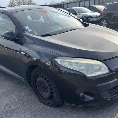 Vehicule-RENAULT-MEGANE%25203%2520PHASE%25201-2010-d94f06ebcc70342ee37bef881cf832c2ad8d3b55e430513be06f5096c3de2301_m.jpg