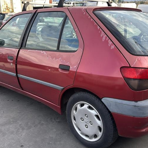 Vehicule-PEUGEOT-306%2520PHASE%25202-1999-4a806b06e9e0695c246d39d0211d65bdd603a16a9f1adb3c0fc3a81e39155a3e_m.jpg