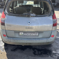 Vehicule-RENAULT-SCENIC%25202%2520PHASE%25202-2007-a976e005106de7c8311a7268e69da1273bb499ad04a07b471949ad37c75b1590_m.jpg