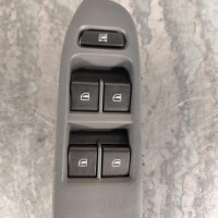 123160069-45816b20-ae8e-406f-b6a1-7542d2152527-123160069-970a202aaa1d6708e9cd3381d28716adcafdc36224e0bcc5d4d279f2f7b5f226_m.jpg