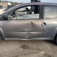 Vehicule-RENAULT-TWINGO%25202%2520PHASE%25201-2009-64d838824e8ee492562ffb52099cb5f182556ef6d6b987bb7ed8bfd43ae5fa1d_m.jpg