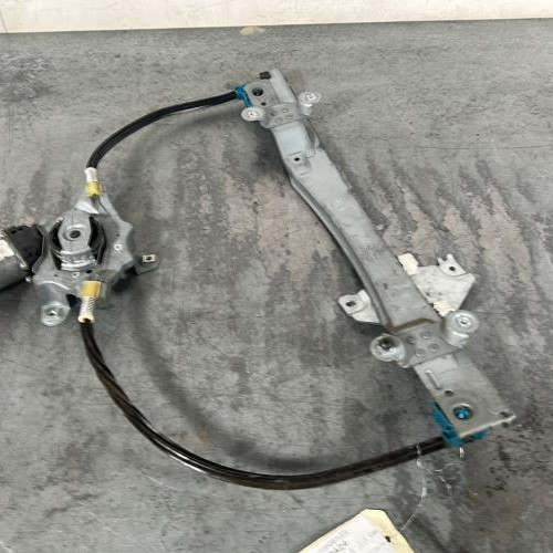Leve vitre electrique avant droit