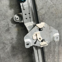 123173424-aa6f7f82-7c00-431a-848e-3ae0509fc1a5-Piece-Leve-vitre-electrique-avant-droit-8200384741-RENAULT-TWINGO-2-PHASE-1-f0b8082612d8cc91a1d2559e02cc455c1c99375dbf9a25729978ed688b38559c_m.jpg
