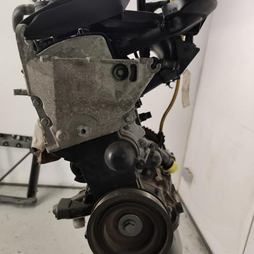 123335202-e06e8300-36b2-49e4-843d-c1e194c7e149-Piece-123335202-Moteur-7701067571-RENAULT-TWINGO-2-PHASE-1-12i-16V-b2b9ca4da70be8f9411a382ecb97a5dd66115514c336129f99cb6fbfdec5e291_m.jpg