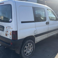 Vehicule-PEUGEOT-PARTNER%25201%2520PHASE%25202-2004-51c768da6c074ccb27d50a25364856ddd73e05c0c0af4065d6f22f04715f2d02_m.jpg