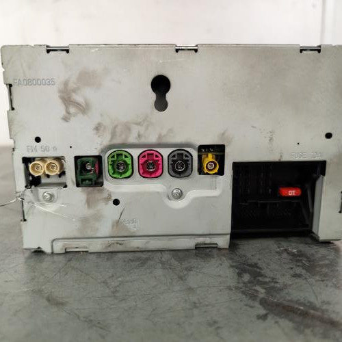 123387177-d0dc89c5-50bc-4d1a-85df-13864ac7f4f0-Piece-Autoradio-dorigine-2469000616-MERCEDES-CLASSE-GLA-156-PHASE-1-41ab79eae7afc1d16bbf6d5e59b1429c8dbe34f6ae81d659d14ae0db825a9709_m.jpg