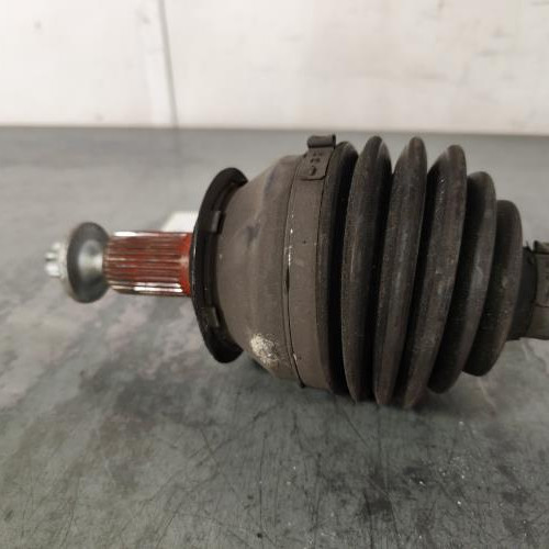 123387489-48083860-d096-4683-a704-3663673a8595-Piece-Cardan-gauche-transmission-2463301601-MERCEDES-CLASSE-GLA-156-PHASE-1-776da5906f7ece5b08ebfcc574d0bb3d7cf611802abf36caf92288baebf56761_m.jpg