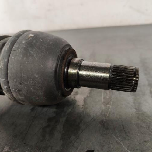 123387489-9fcbeac1-4e51-4119-9f6c-dcbab90114a0-Piece-Cardan-gauche-transmission-2463301601-MERCEDES-CLASSE-GLA-156-PHASE-1-d9386e83cf3af80ff275bebca5f460fdcc8337bfc00ae85f6cd477bfc9efbe73_m.jpg