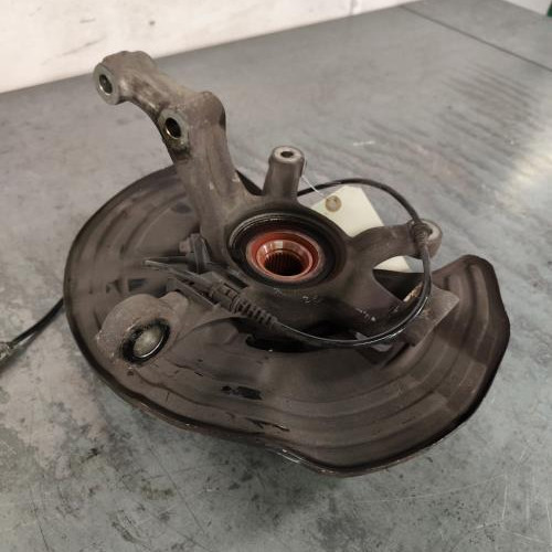 123387499-be5fec3c-babe-4c2b-8558-6d978f81031d-Piece-Fusee-avant-gauche-2463320501-MERCEDES-CLASSE-GLA-156-PHASE-1-15240bcdf604b0c64f649fe6aa0332c65df6c2a56037bc324a924b323e14e78d_m.jpg
