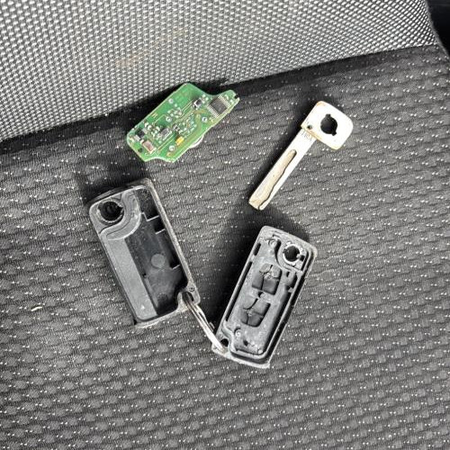 Vehicule-PEUGEOT-207%2520PHASE%25202%2520BREAK-2012-e44358aa986a0101c0061a9756c2f72818b1f04d2e7acff5172bb1a9a9843935_m.jpg