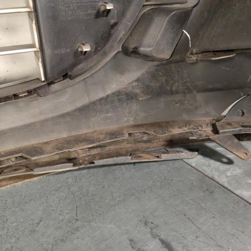 123416238-a1b8648e-8149-4674-aaa5-e9e4645c35d5-Piece-Pare-choc-avant-7401SN-PEUGEOT-207-PHASE-2-BREAK-ce68f993d8967407b614d8765d58c0dfbce703c3e4c057f4221b5676fba4739b_m.jpg