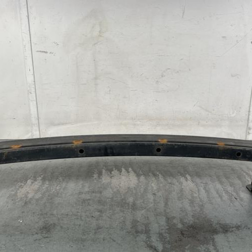 Renfort pare choc avant (traverse)