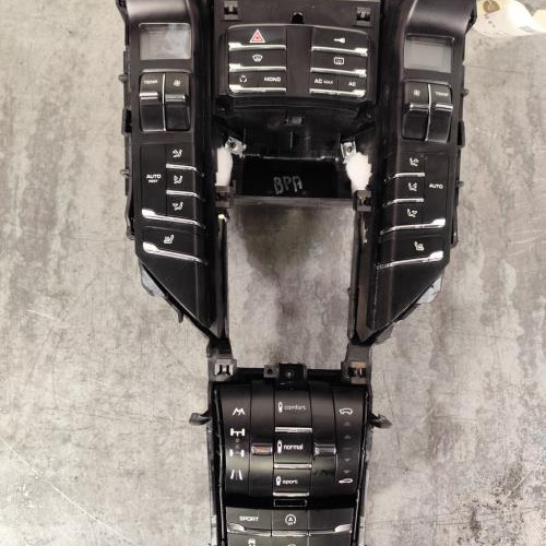 Console central (interieur plastique)