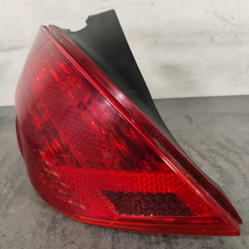 Feu arriere principal gauche (feux)