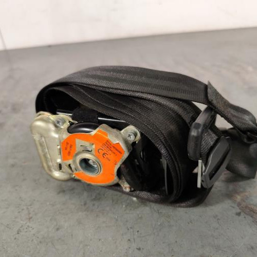 Ceinture avant gauche