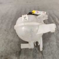 123782573-7b7ac2ce-c9e2-4f71-84a6-bb8581b9253f-Piece-Vase-dexpansion-1S0121407-AUDI-A3-3-SPORTBACK-PHASE-1-7e5a2d264b1004924f320bcfd1acd05d45de08845c6d8b19a768e38986f37f90_m.jpg