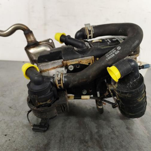 123782698-bb4fdb32-9529-45aa-b505-8855e724426a-Piece-Chauffage-auxiliaire-5Q0815005AE-AUDI-A3-3-SPORTBACK-PHASE-1-181dc22340c3afd083f39a5768ff7fe79a2853c620fca31cd0422cdb5bd0e56c_m.jpg