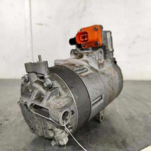 123782873-3c83994f-16ea-4f35-a6e3-da14a821f764-Piece-Compresseur-clim-5QE816803D-AUDI-A3-3-SPORTBACK-PHASE-1-f686859aaadc4a2dc3929b6671ce41bcb21468eb6a1135cfc311f1af5e8880fb_m.jpg