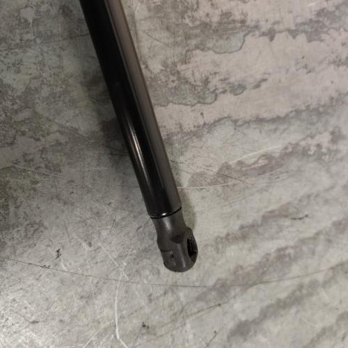 123782915-475582d8-9b63-4a8a-a900-9b90a71b84ce-Piece-Verin-de-capot-8V0823359-AUDI-A3-3-SPORTBACK-PHASE-1-35be751a8bcaa6f1389d6c70d8e4cc81b7a3d98d45e731b7b58ab529680c68c4_m.jpg