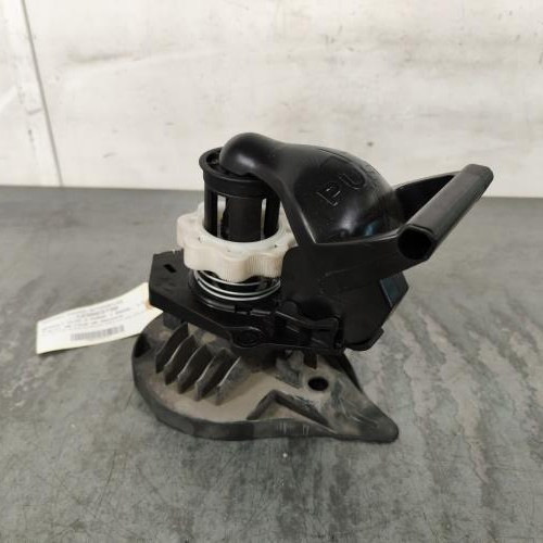 Treuil de roue de secours