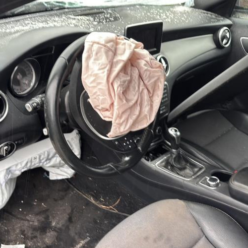 Vehicule-MERCEDES-CLASSE%2520GLA%2520156%2520PHASE%25201-2014-273871df998dc40cb35389dd1fc8b87af31ba222697ae5b181c5ec28386c6b83_m.jpg