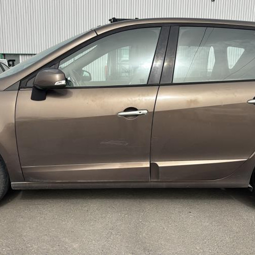 Vehicule-RENAULT-SCENIC%25203%2520PHASE%25201-2010-f5acd98d6a85349eab0d2ea98b9f10b9c80eb94da7d4675e50aee3ec953ea92f_m.jpg