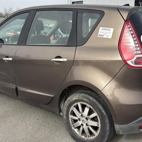 Vehicule-RENAULT-SCENIC%25203%2520PHASE%25201-2010-41ffed5bbb70287ded1eac501735e027ee7f5edf600e14c966a631a964a4e276_m.jpg