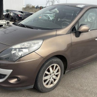 Vehicule-RENAULT-SCENIC%25203%2520PHASE%25201-2010-fd22438465968a1c2005ebd681ce017bfb622c975bcf40956f7dccae6887e4a4_m.jpg