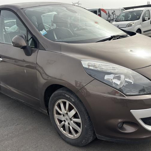 Vehicule-RENAULT-SCENIC%25203%2520PHASE%25201-2010-686be9e7e902261349fb1e0efdfae9611e11ac6532eb2ce7951447a66485027b_m.jpg