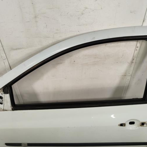 123994881-339fed09-f350-42dc-9b0d-e9dae7892ce8-Piece-Porte-avant-gauche-7751476108-RENAULT-CLIO-3-PHASE-2-e9c46e4a94ea6bd00d7c64311cbbae762284bb176c41fbb3ab7cd1a40ec4da24_m.jpg
