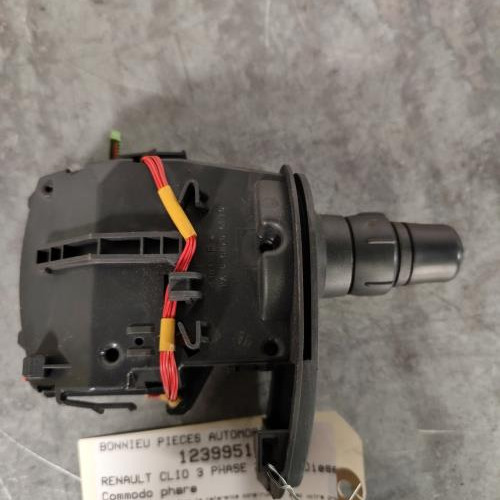 123995180-de48b0f0-1f15-4c2d-80ae-b2f380d9efa4-Piece-Commodo-phare-255405605R-RENAULT-CLIO-3-PHASE-2-7e4d04e8d5708144eb10435b073cd2b3927014da99322555d9e0d27a92a40a1f_m.jpg