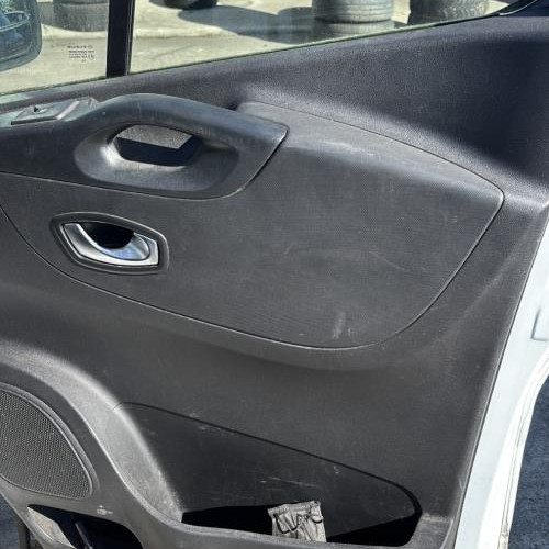 Leve vitre electrique avant droit