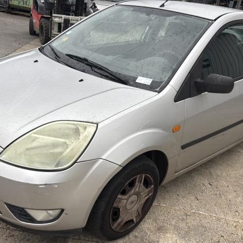 Vehicule-FORD-FIESTA%25205%2520PHASE%25201-2004-6d8caa9e0eac724702e82042dda7419a2cee9870b428e691d20f587e48676953_m.jpg