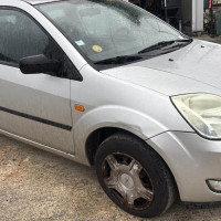 Vehicule-FORD-FIESTA%25205%2520PHASE%25201-2004-db9e3b4ce38cbd4428672486d0895d2ffa0e7cf50d512f045177b9f600e433b9_m.jpg